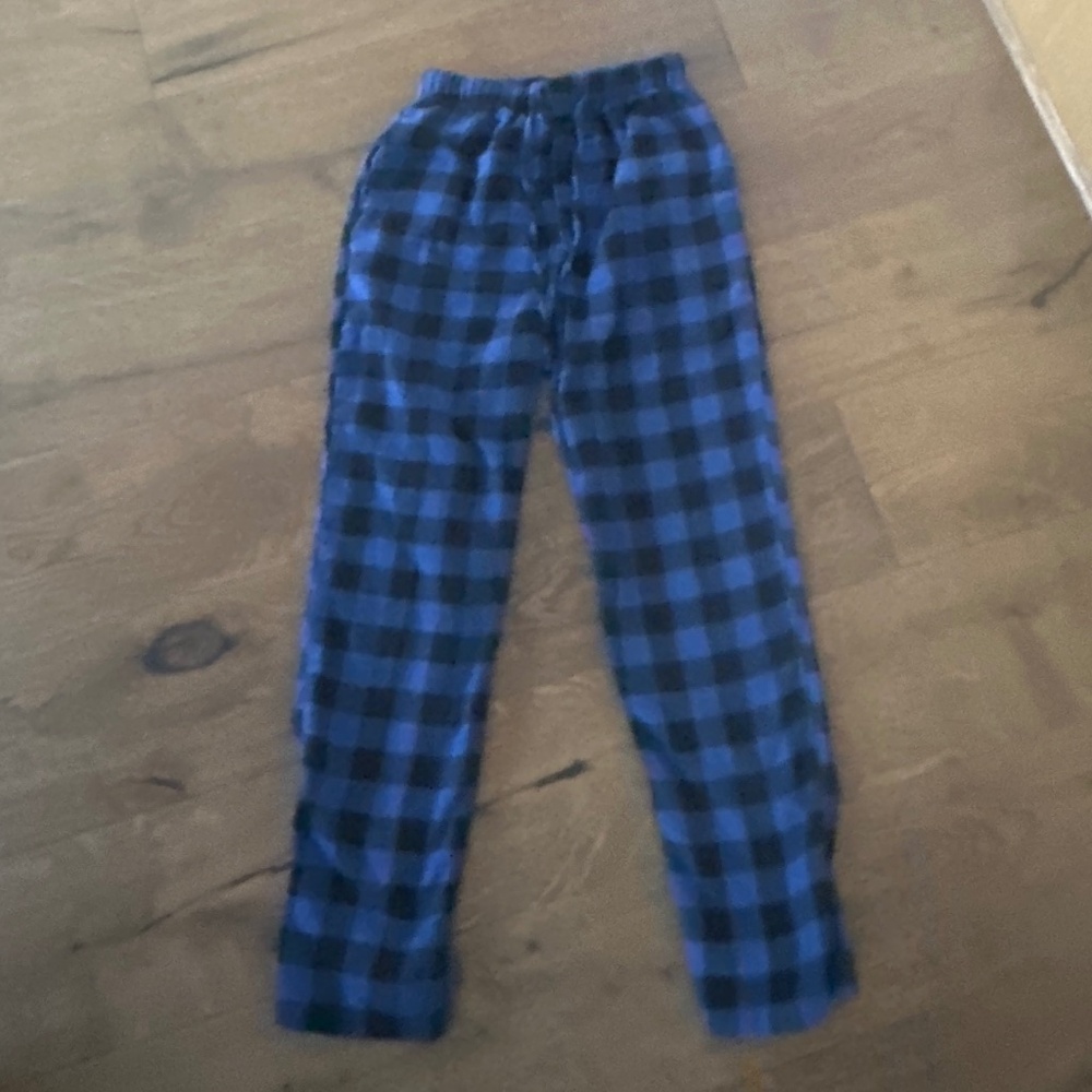 pyjama pants